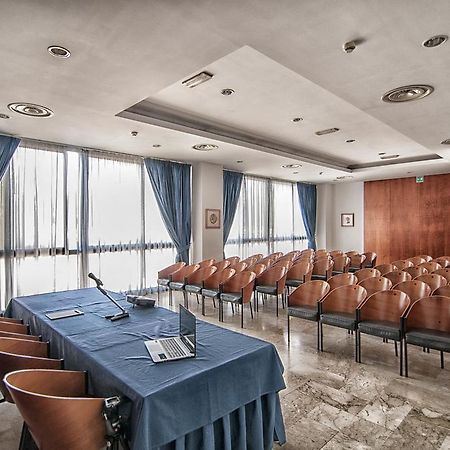 Garden Hotel Мольфетта Екстер'єр фото