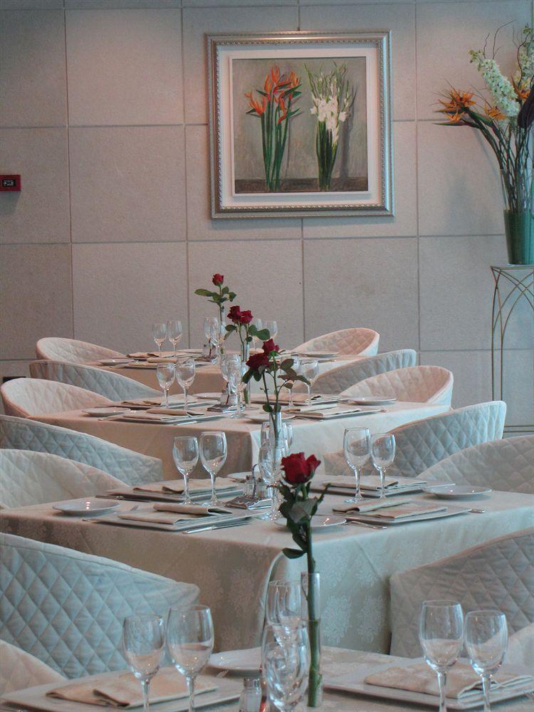 Garden Hotel Мольфетта Екстер'єр фото